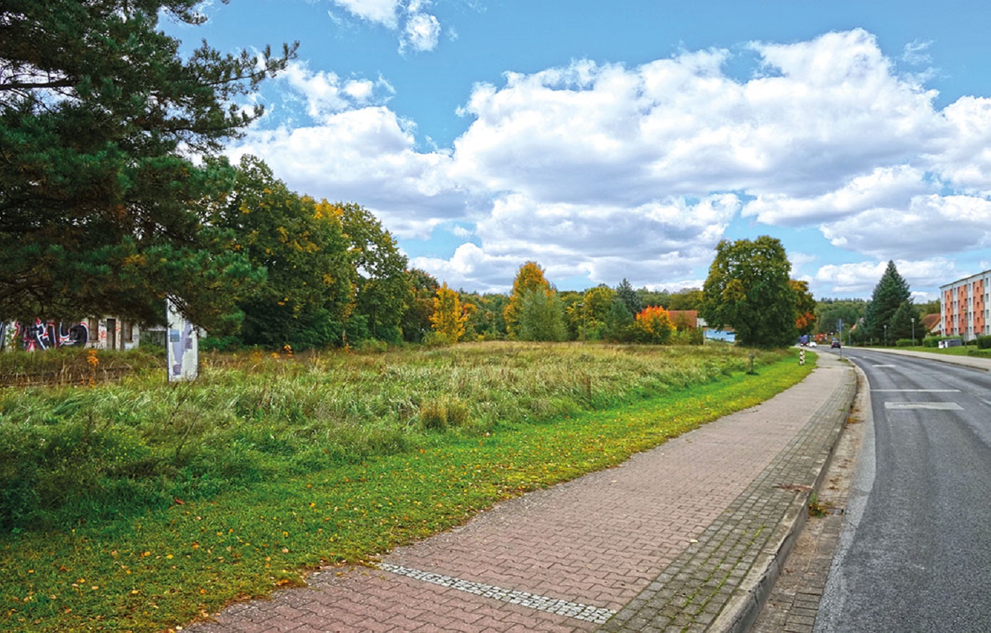 Straßenansicht