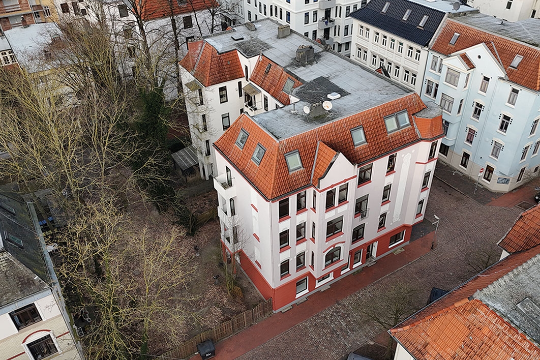 Luftaufnahme Haus und Grundstück
