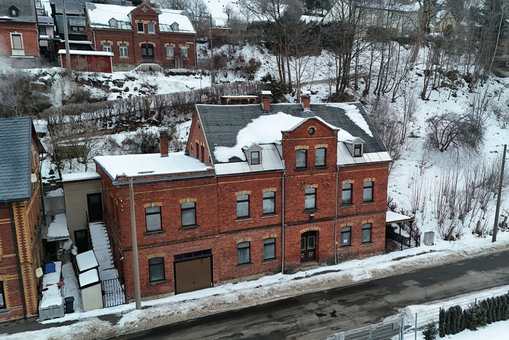 Luftaufnahme Frontansicht