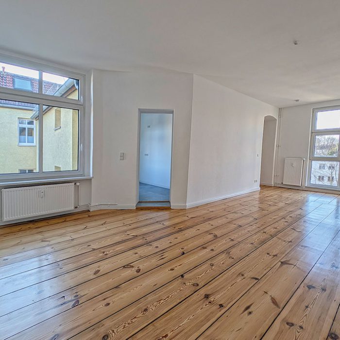 Zimmer mit Französischen Fenstern