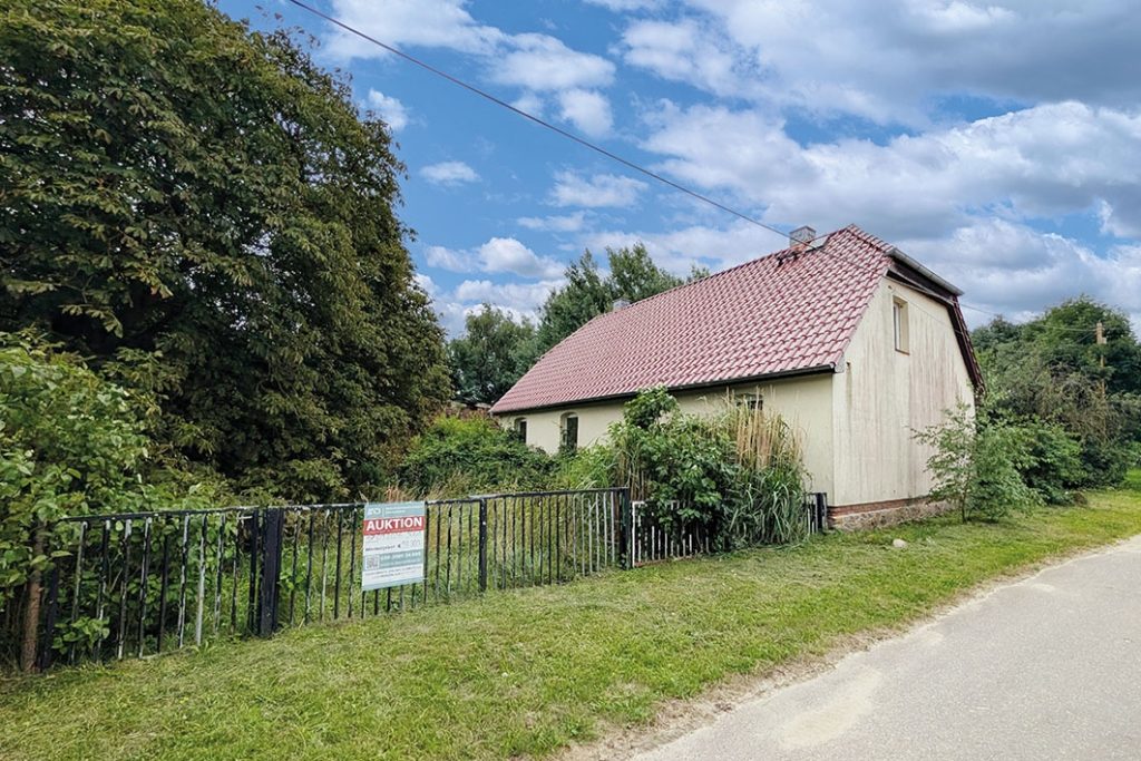 Straßenansicht