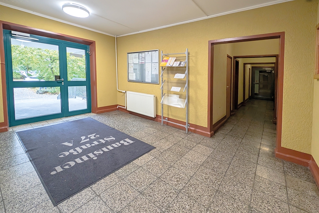 Foyer Bansiner Straße 27 a
